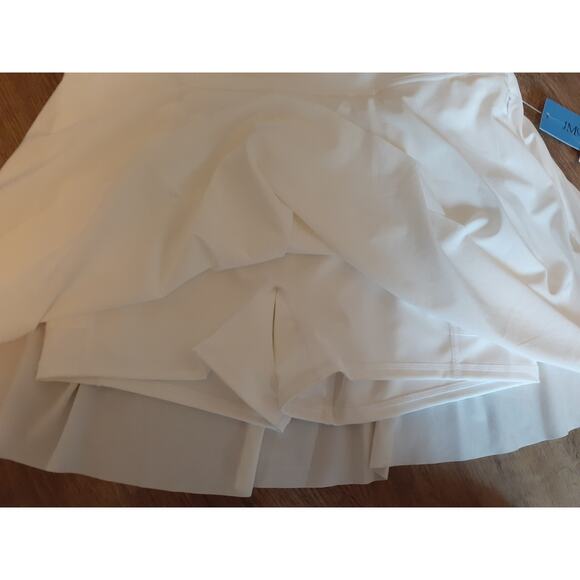 J. McLaughlin White Fernwood Golf Tennis Skort Performance L NEW Activewear - Picture 4 of 5